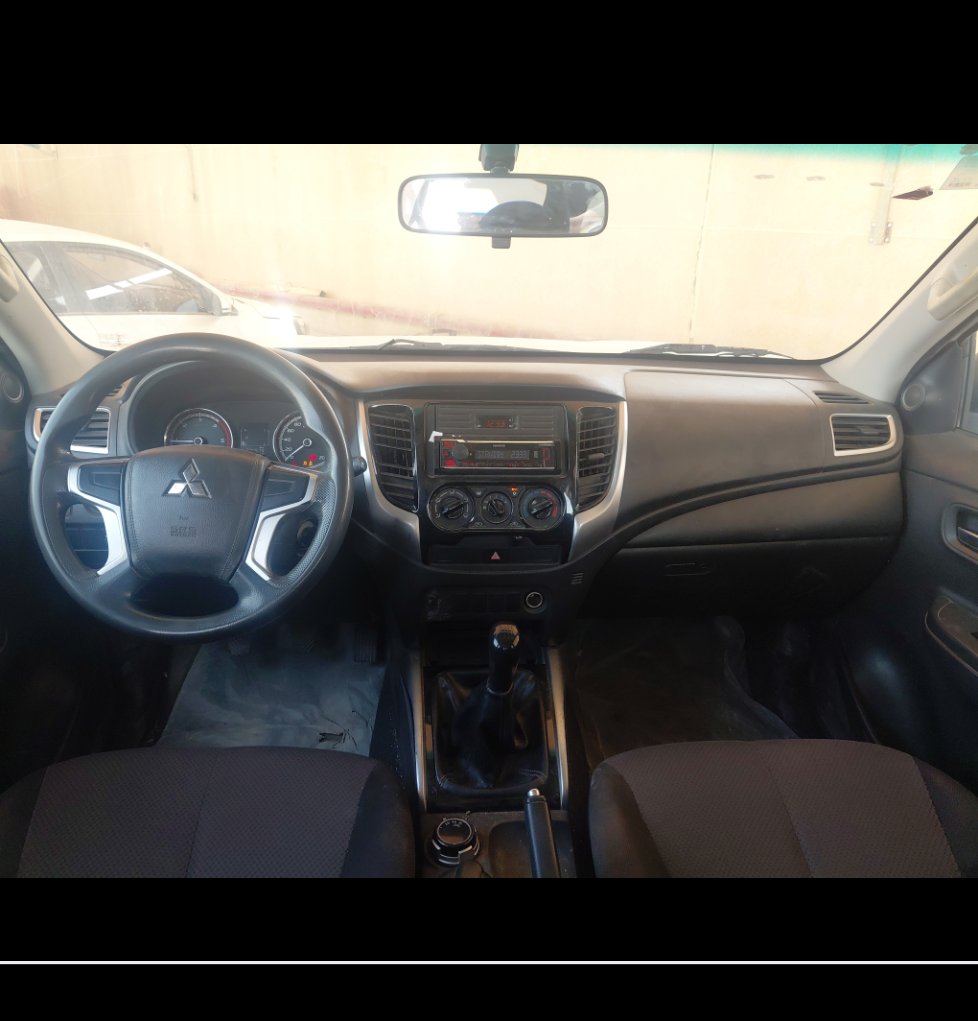 ميتسوبيشي L200 4WD 2022 image