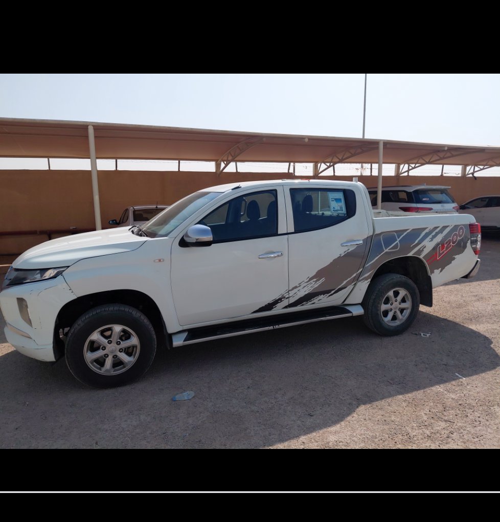 ميتسوبيشي L200 4WD 2022 image