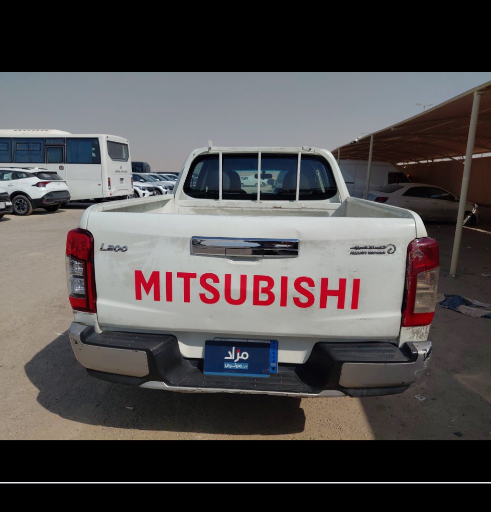 ميتسوبيشي L200 4WD 2022 image