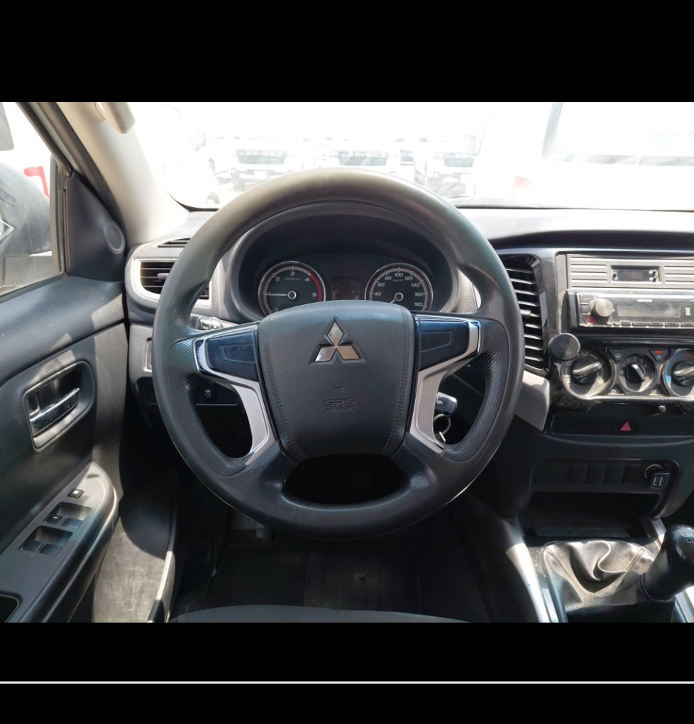 ميتسوبيشي L200 4WD 2022 image