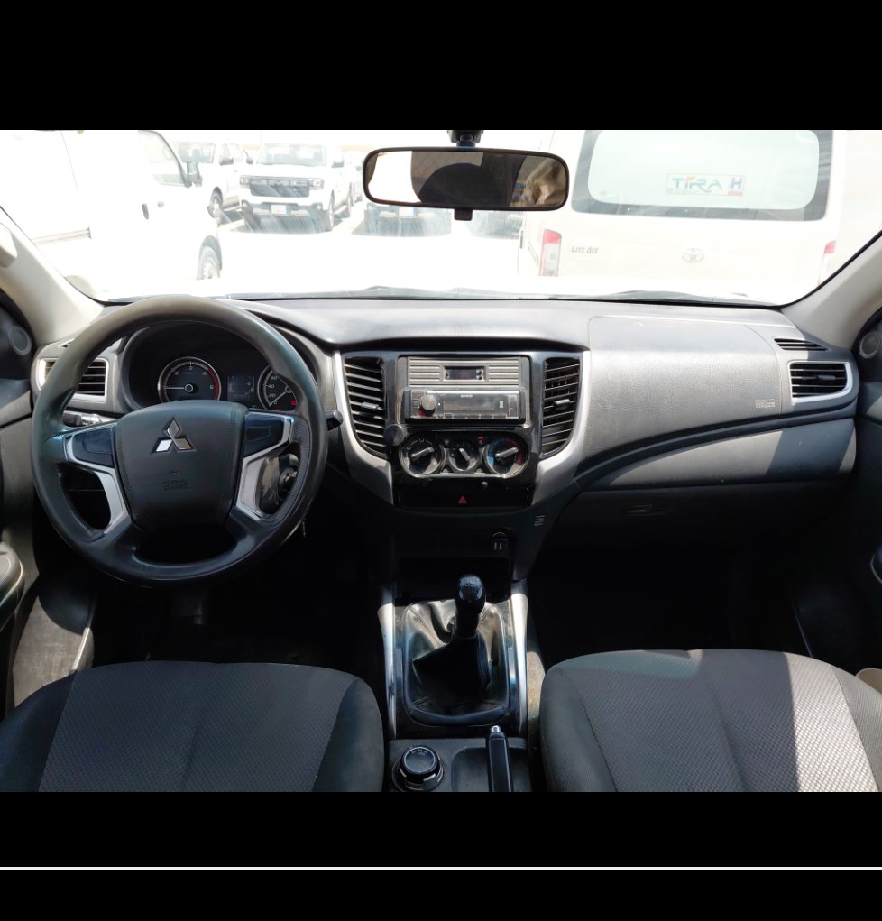ميتسوبيشي L200 4WD 2022 image
