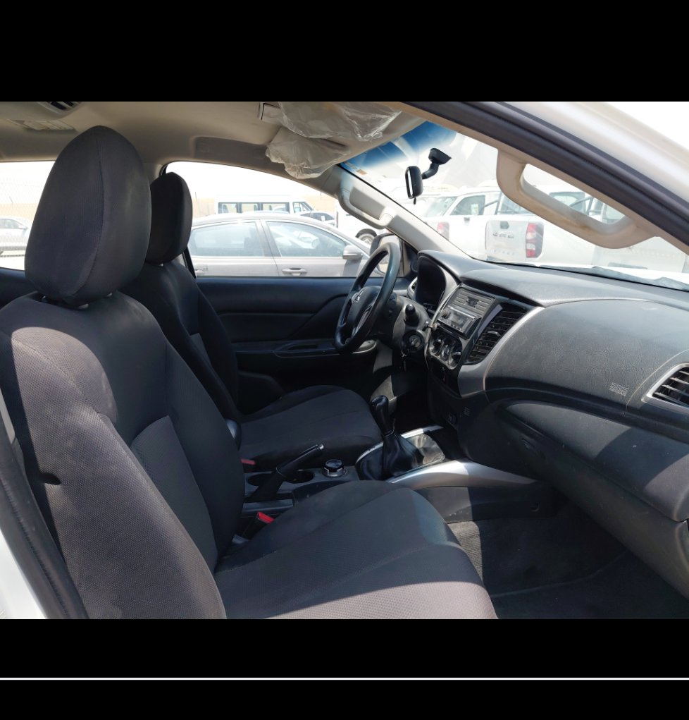 ميتسوبيشي L200 4WD 2022 image