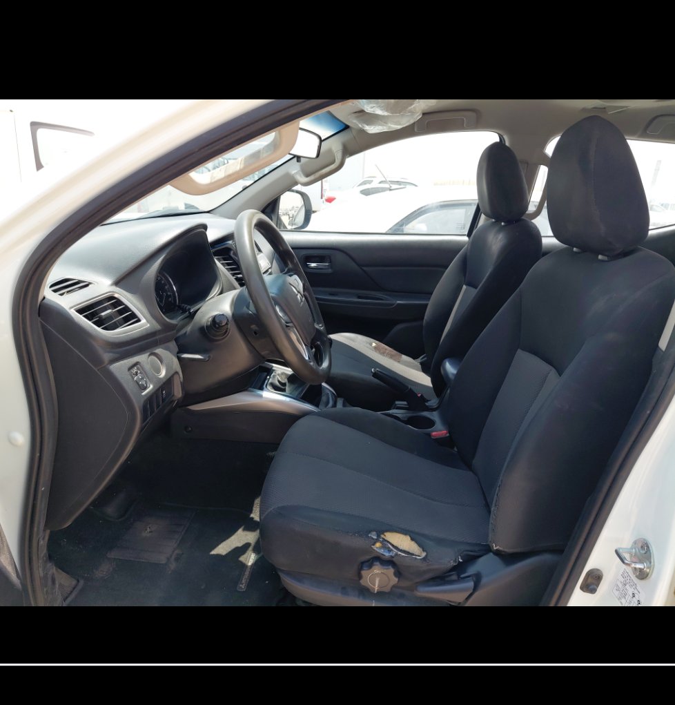 ميتسوبيشي L200 4WD 2022 image