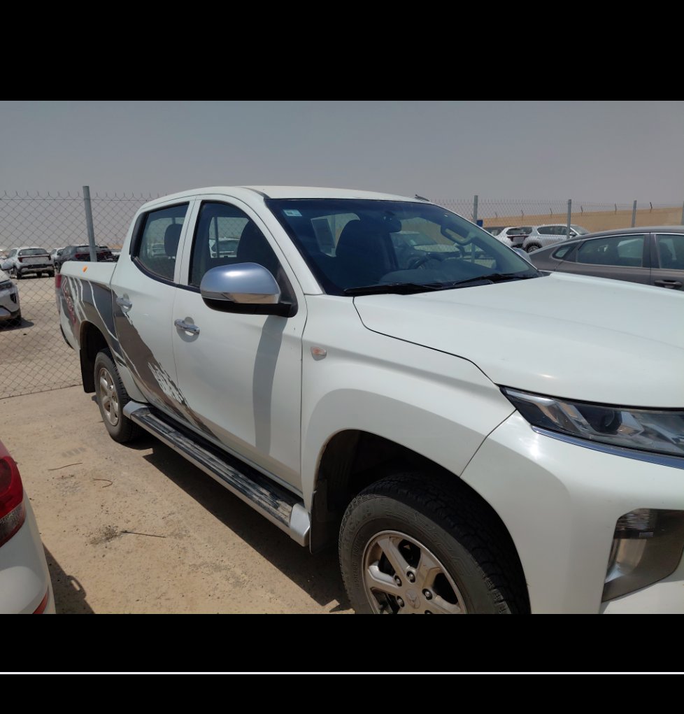 ميتسوبيشي L200 4WD 2022 image