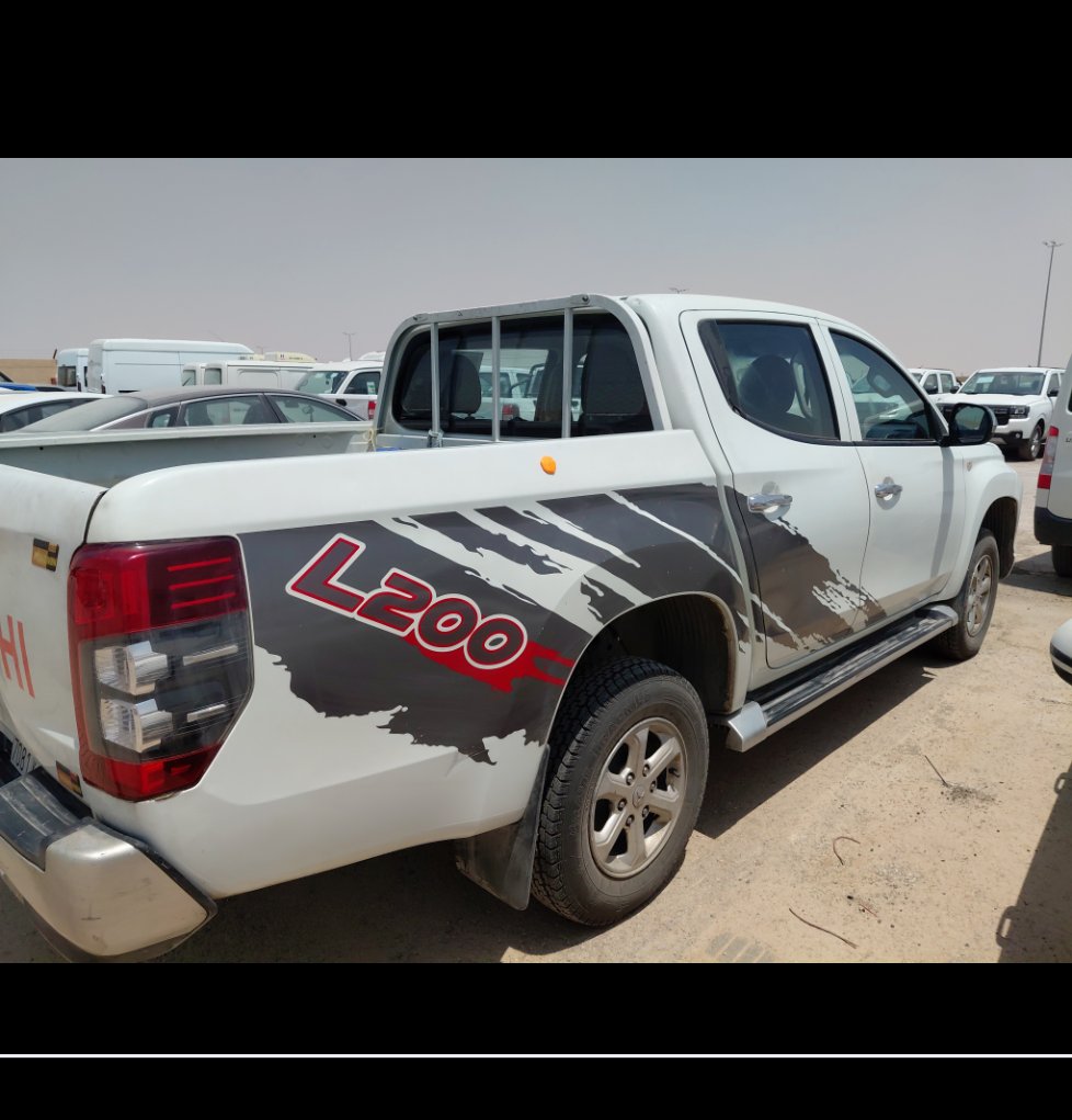 ميتسوبيشي L200 4WD 2022 image