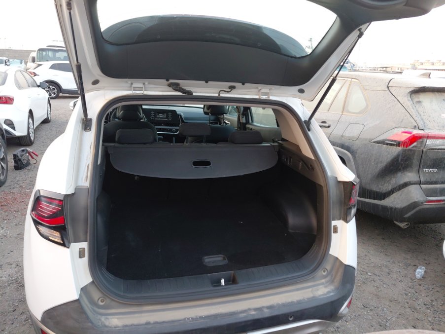 كيا سبورتاج NQ5E SPORTAGE LX 4WD 2024 image