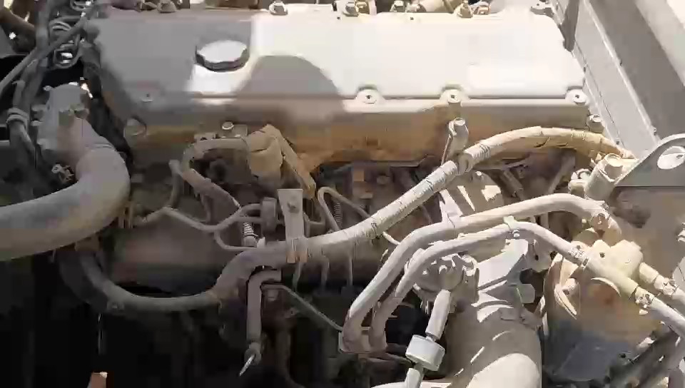 ايسوزو ريوارد ان بي شاحنة بثلاجة  - حمولة المركبة 3 طن 2015 video