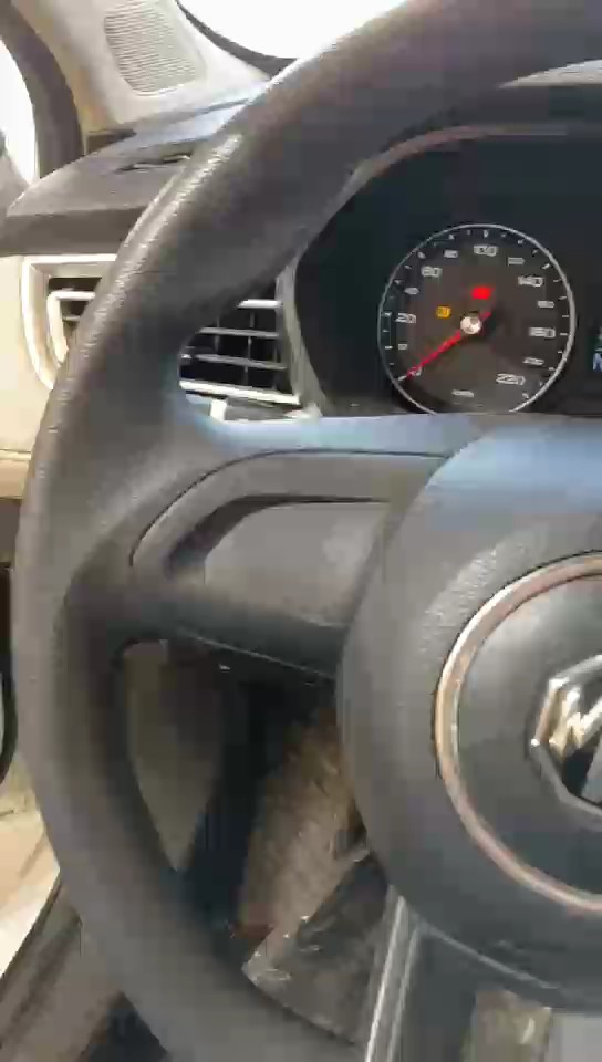 إم جي 5  2023 video