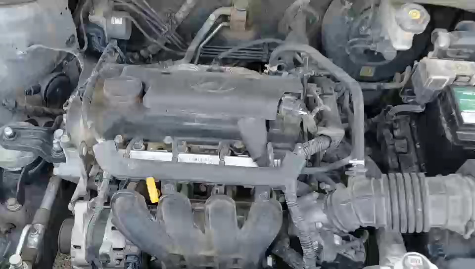 Hyundai Accent  GL  أساسي 2020 video