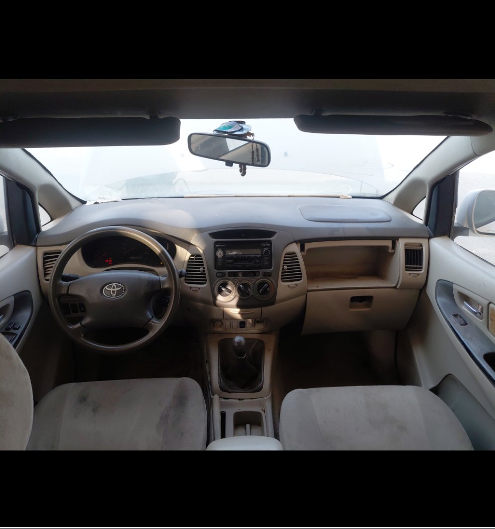 تويوتا انوفا  2009 image