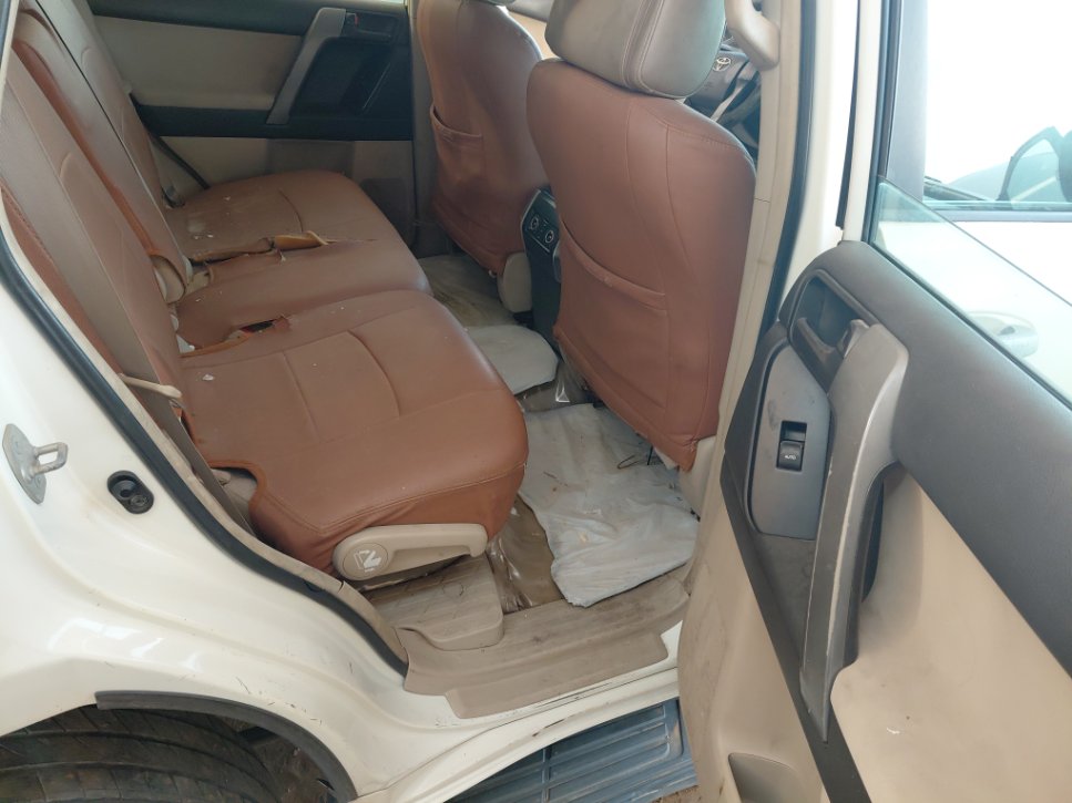 تويوتا برادو  2012 image