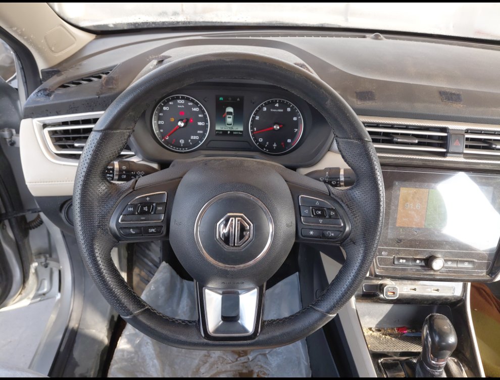 إم جي 5  2023 image