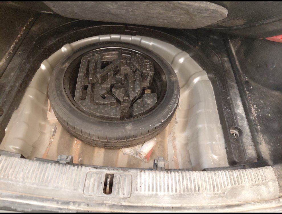 إم جي 5  2023 image