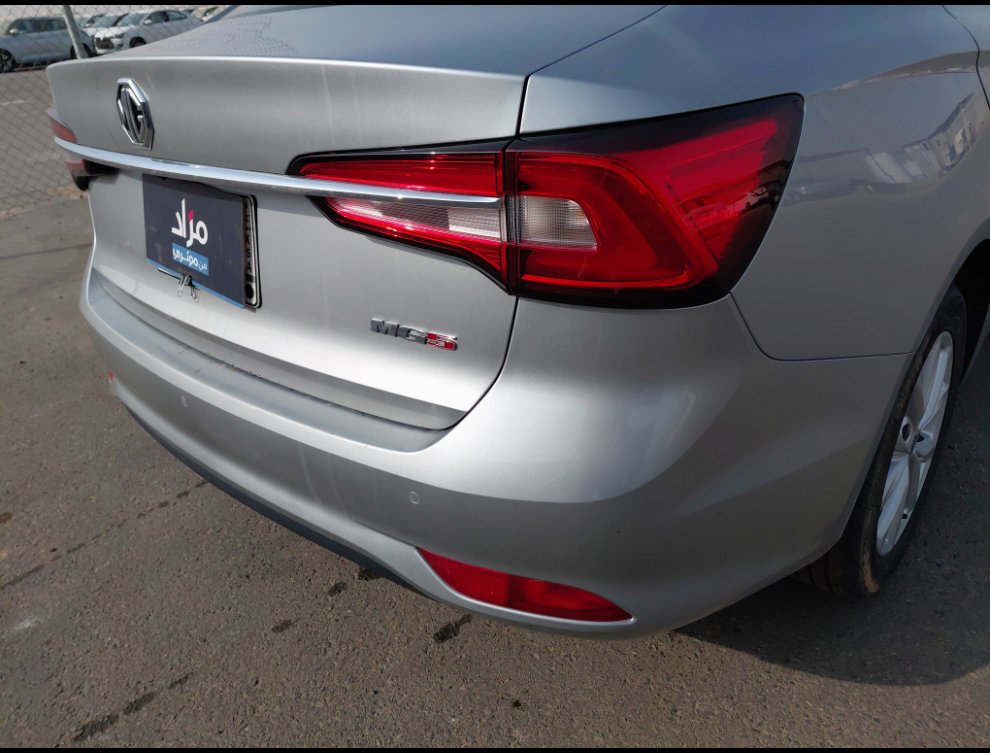 إم جي 5  2023 image