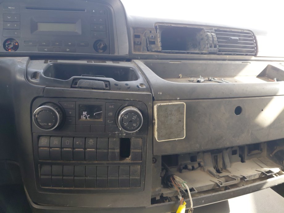 مان TGS 19.440 رأس تريلا حمولة المركبة 2 طن 2015 image