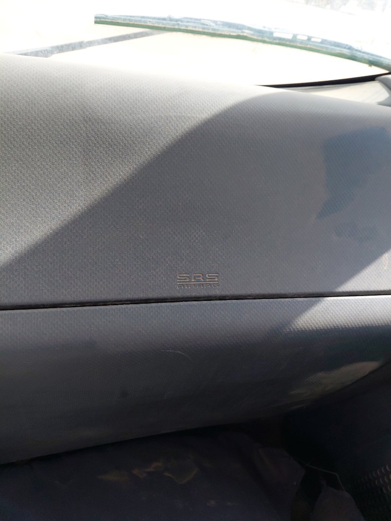 ايسوزو ريوارد ان بي شاحنة بثلاجة  - حمولة المركبة 3 طن 2015 image