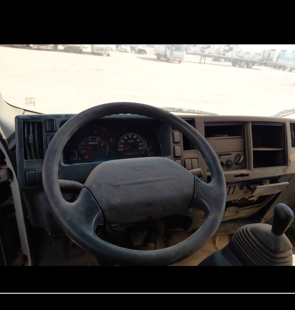 ايسوزو ريوارد ان بي بكب نصف نقل - حمولة المركبة 3 طن 2012 image