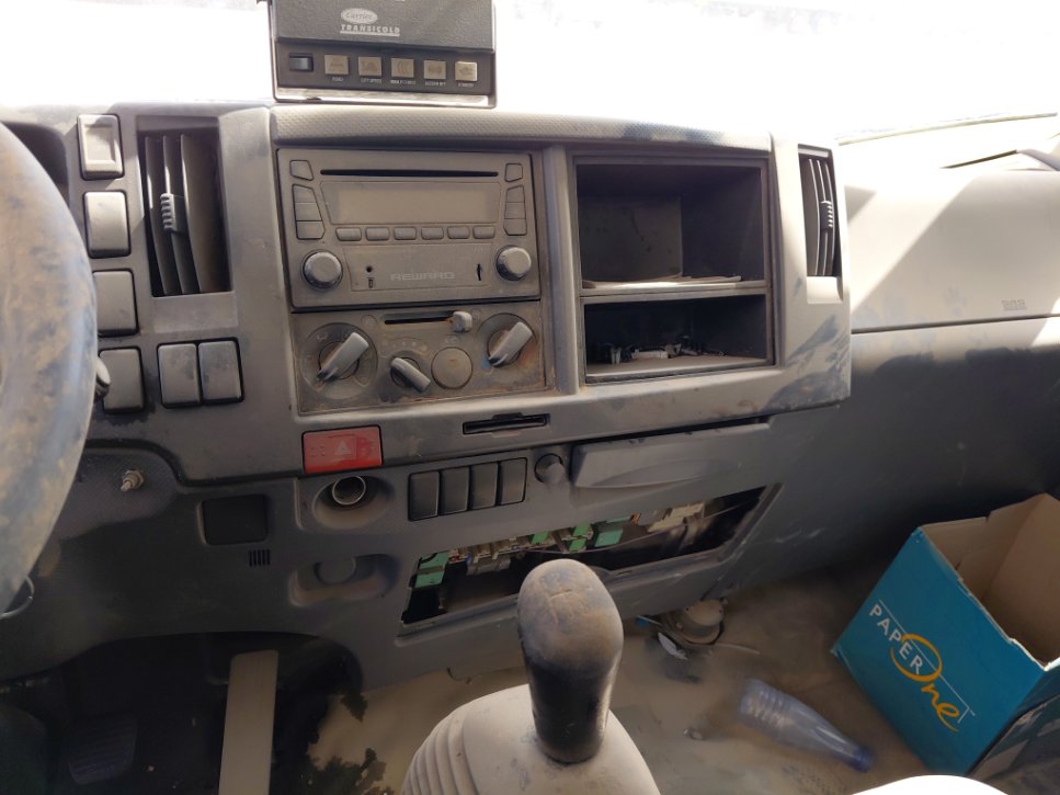 ايسوزو ريوارد ان بي بكب نصف نقل - حمولة المركبة 3 طن 2014 image