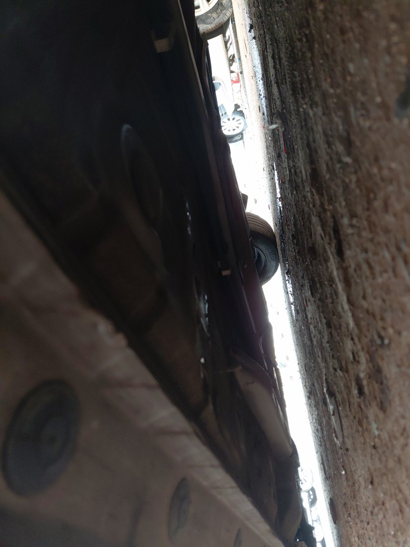 تويوتا يارس Y FLT 2021 image