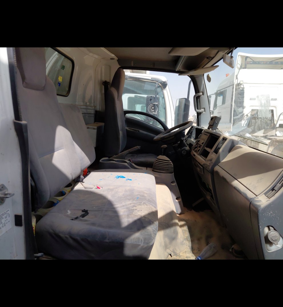 ايسوزو ريوارد ان بي بكب نصف نقل - حمولة المركبة 3 طن 2014 image