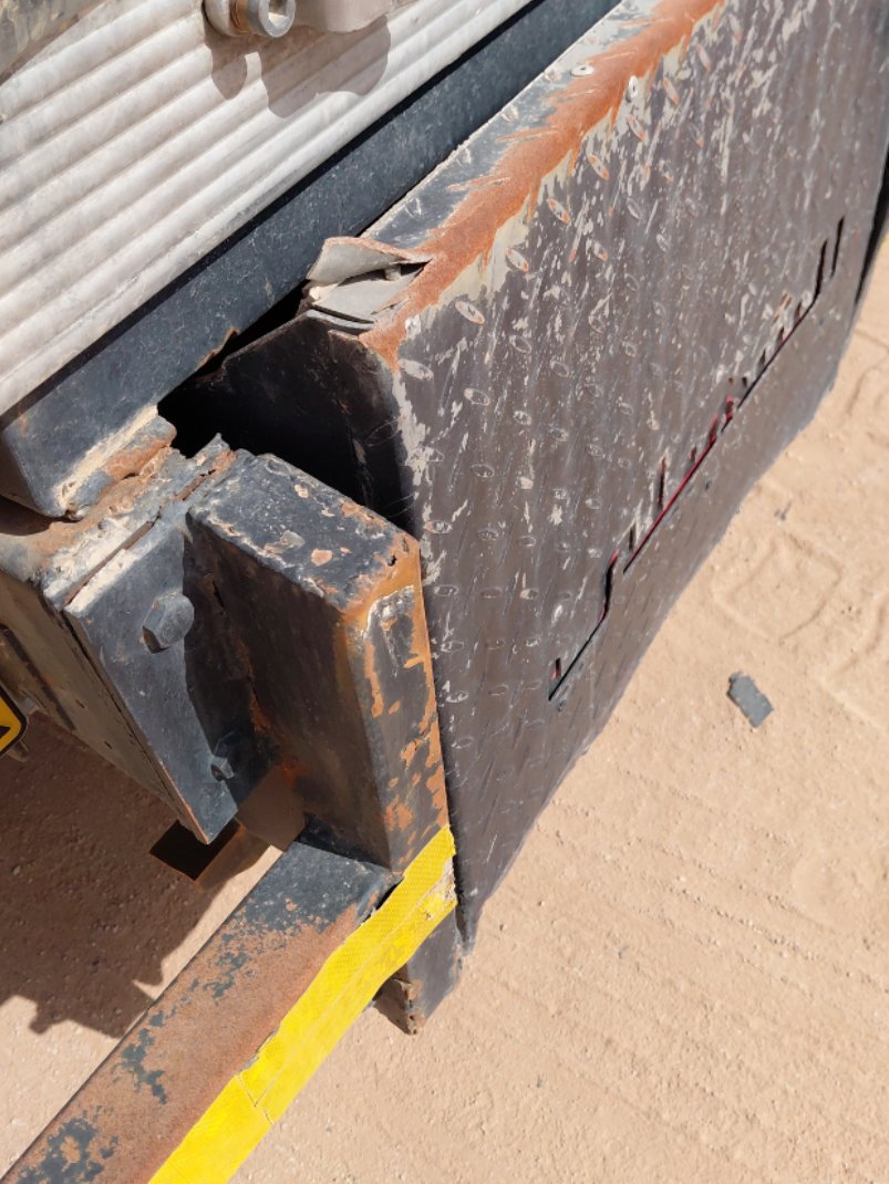 ايسوزو ريوارد ان بي شاحنة بثلاجة  - حمولة المركبة 3 طن 2015 image