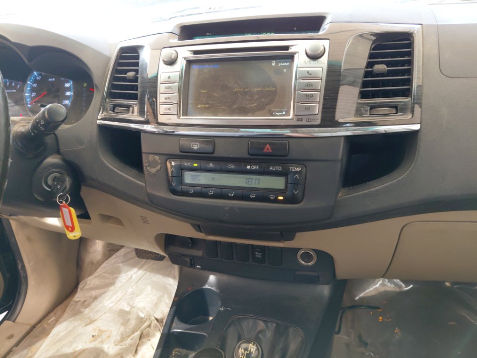 تويوتا فورتشنر VX 1 2015 image