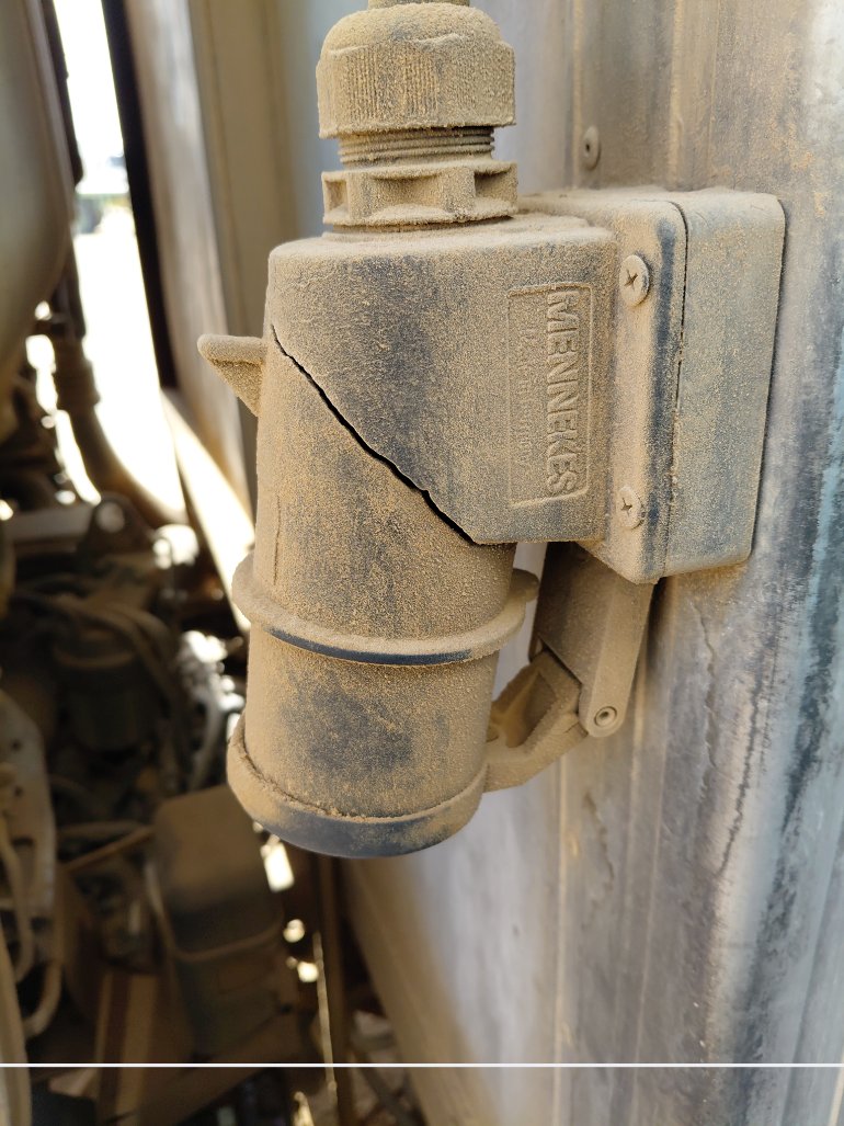 ايسوزو ريوارد ان بي بكب نصف نقل - حمولة المركبة 3 طن 2012 image