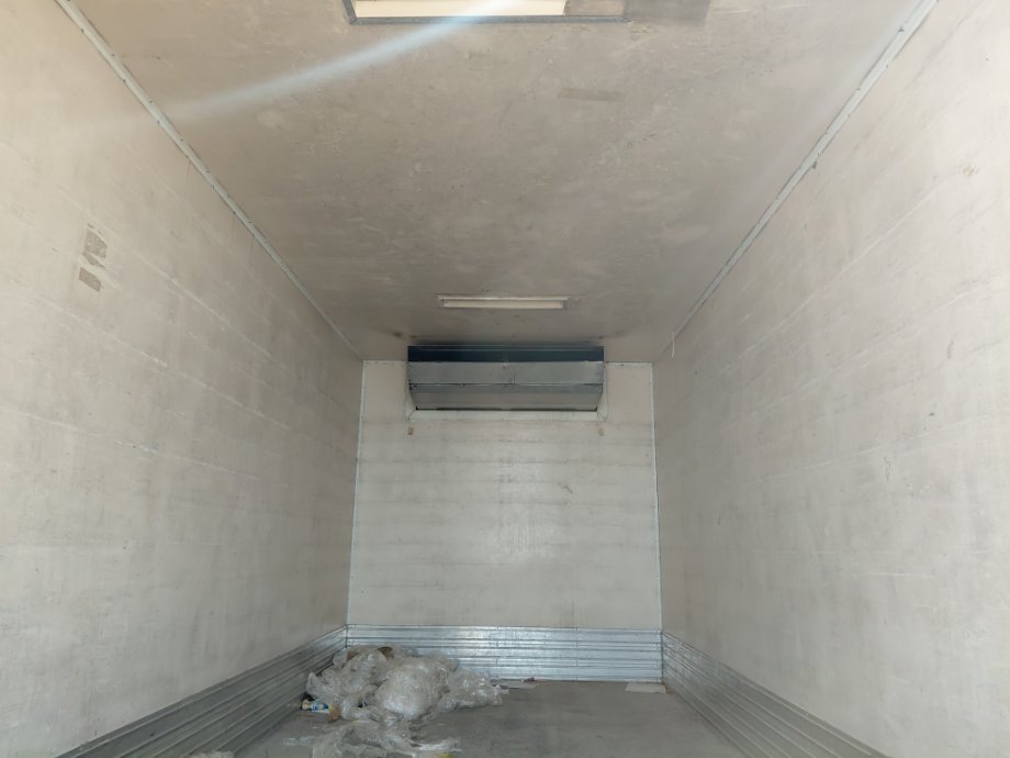 ايسوزو ريوارد ان بي بكب نصف نقل - حمولة المركبة 3 طن 2012 image