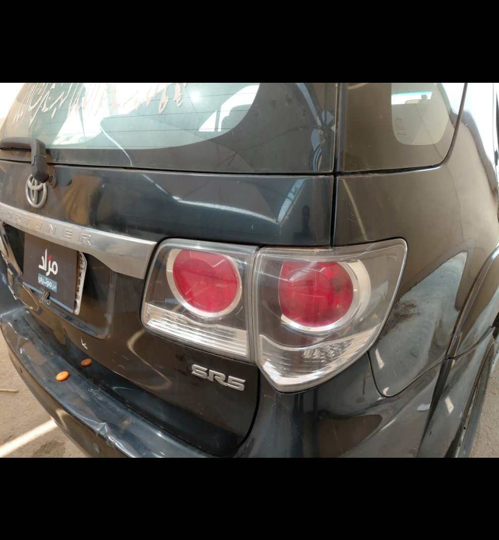 تويوتا فورتشنر VX 1 2015 image