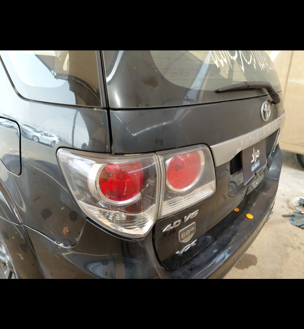 تويوتا فورتشنر VX 1 2015 image