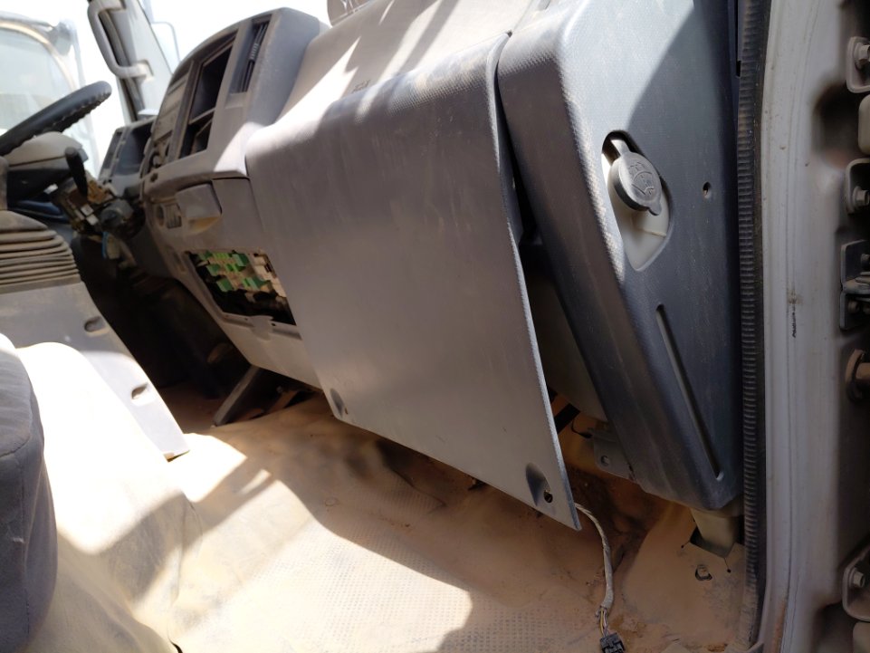 ايسوزو ريوارد ان بي بكب نصف نقل - حمولة المركبة 3 طن 2014 image