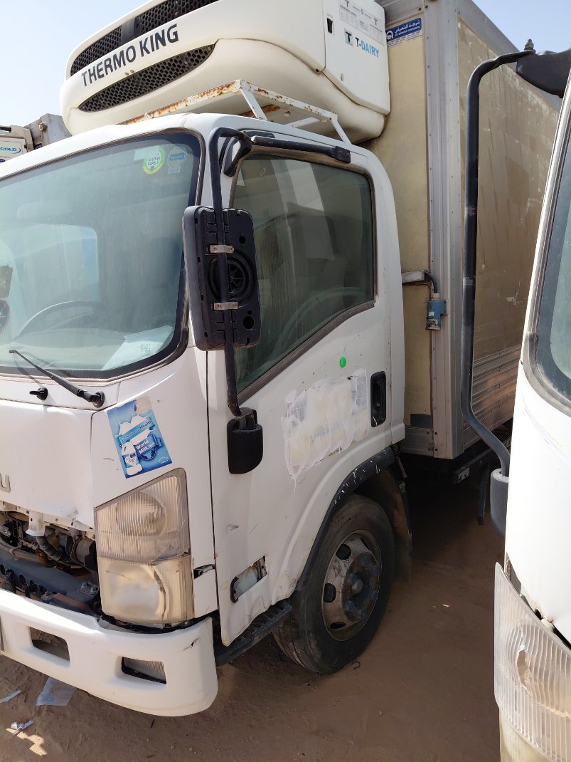 ايسوزو ريوارد ان بي بكب نصف نقل - حمولة المركبة 3 طن 2014 image