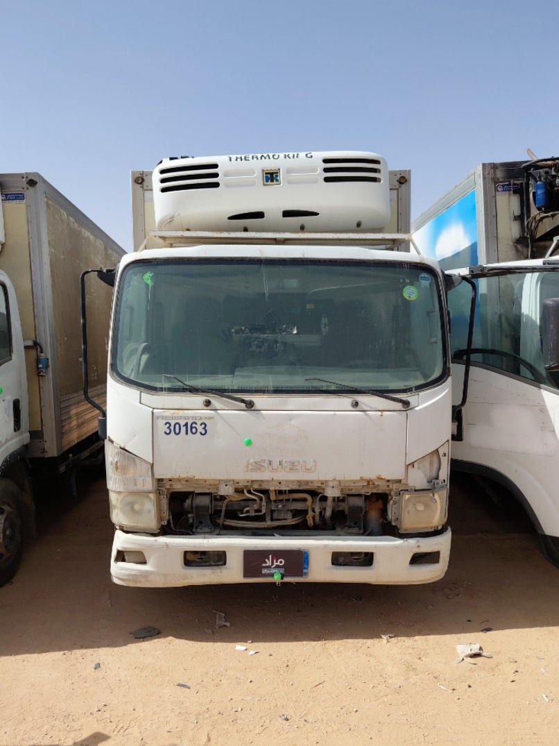 ايسوزو ريوارد ان بي بكب نصف نقل - حمولة المركبة 3 طن 2013