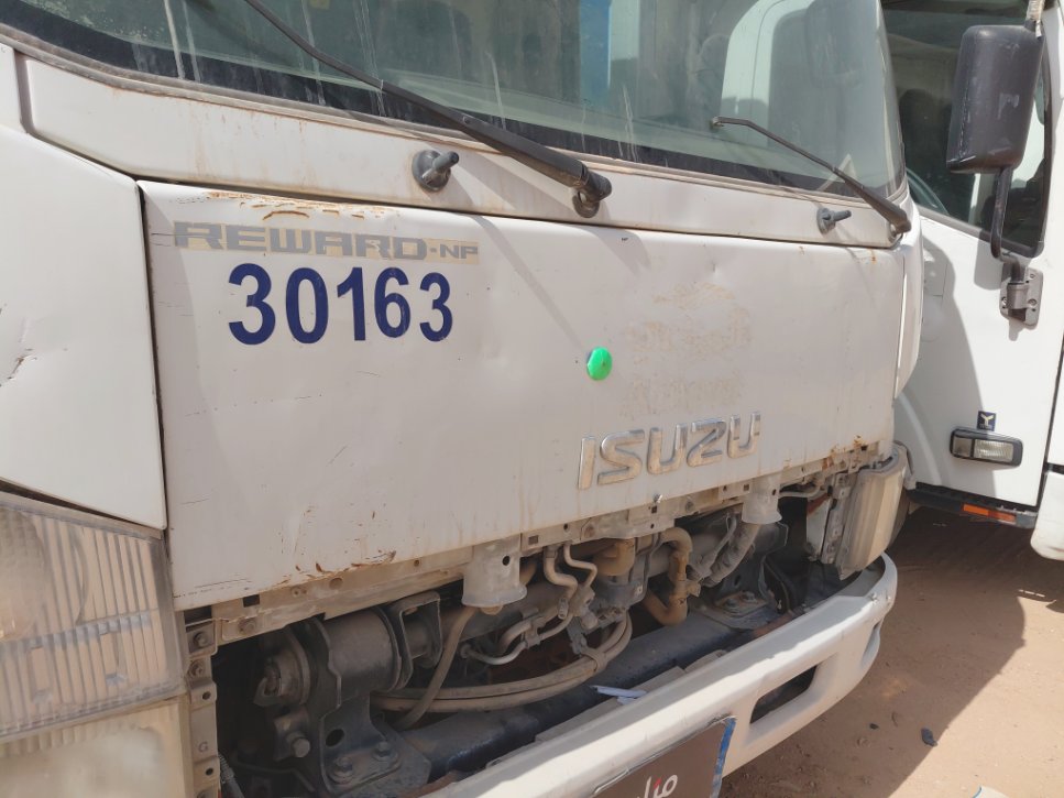 ايسوزو ريوارد ان بي بكب نصف نقل - حمولة المركبة 3 طن 2013 image