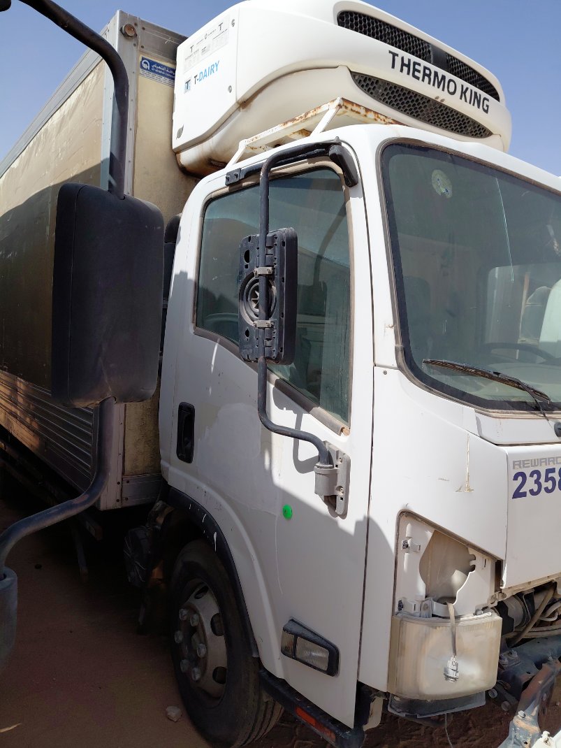 ايسوزو ريوارد ان بي بكب نصف نقل - حمولة المركبة 3 طن 2014 image