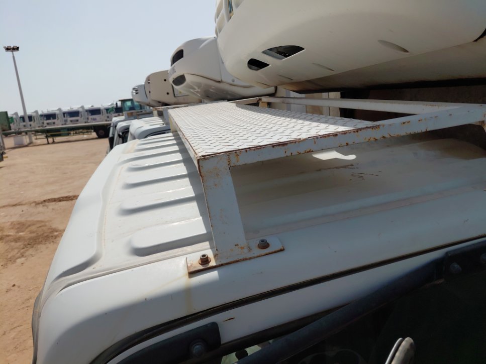 ايسوزو ريوارد ان بي بكب نصف نقل - حمولة المركبة 3 طن 2013 image