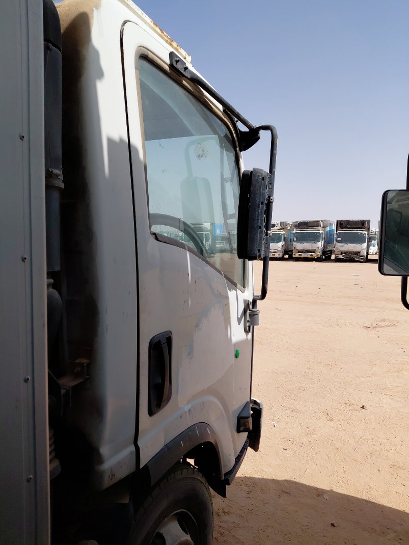 ايسوزو ريوارد ان بي بكب نصف نقل - حمولة المركبة 3 طن 2014 image