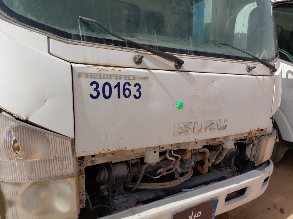 ايسوزو ريوارد ان بي بكب نصف نقل - حمولة المركبة 3 طن 2013 image