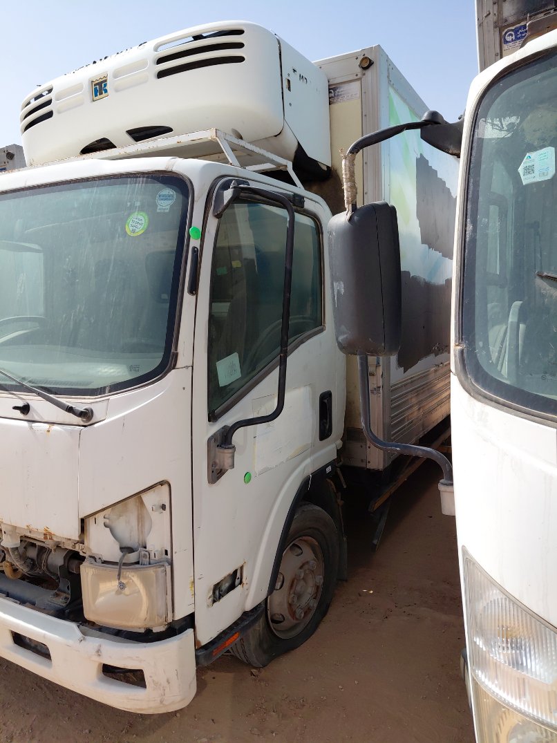 ايسوزو ريوارد ان بي بكب نصف نقل - حمولة المركبة 3 طن 2013 image