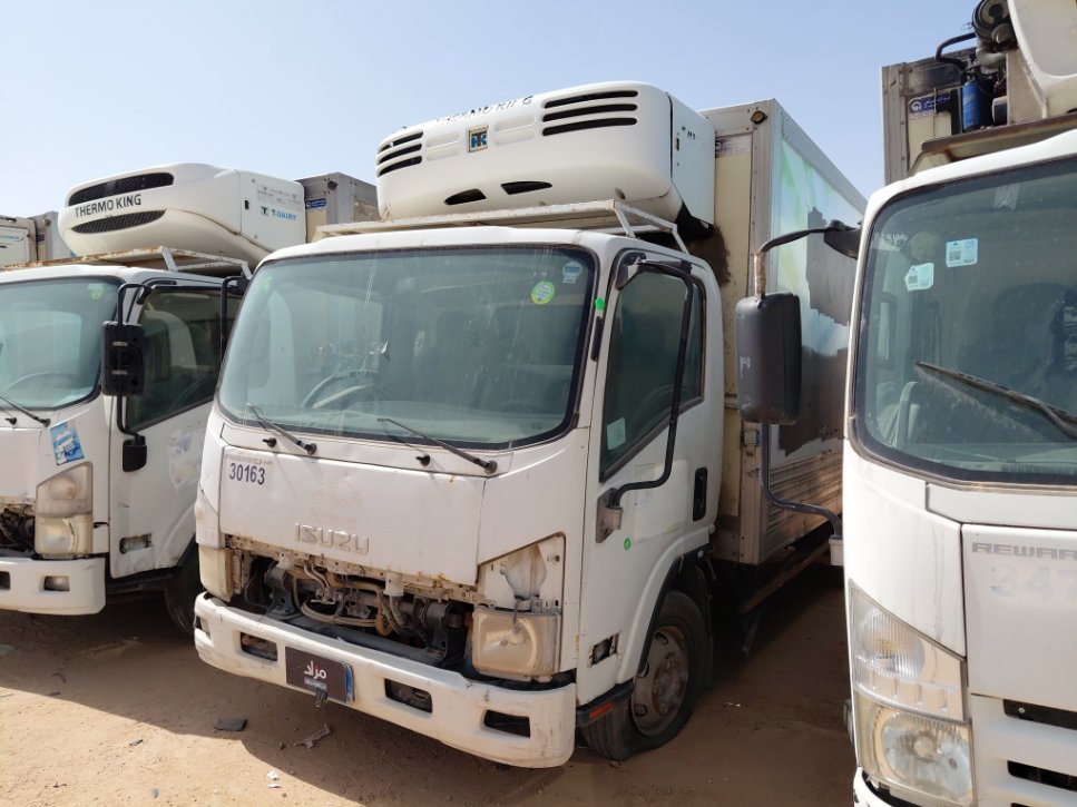 ايسوزو ريوارد ان بي بكب نصف نقل - حمولة المركبة 3 طن 2013 image