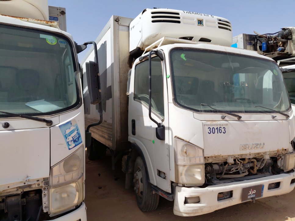 ايسوزو ريوارد ان بي بكب نصف نقل - حمولة المركبة 3 طن 2013 image