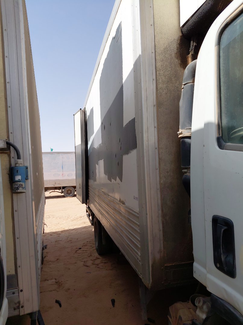 ايسوزو ريوارد ان بي بكب نصف نقل - حمولة المركبة 3 طن 2013 image