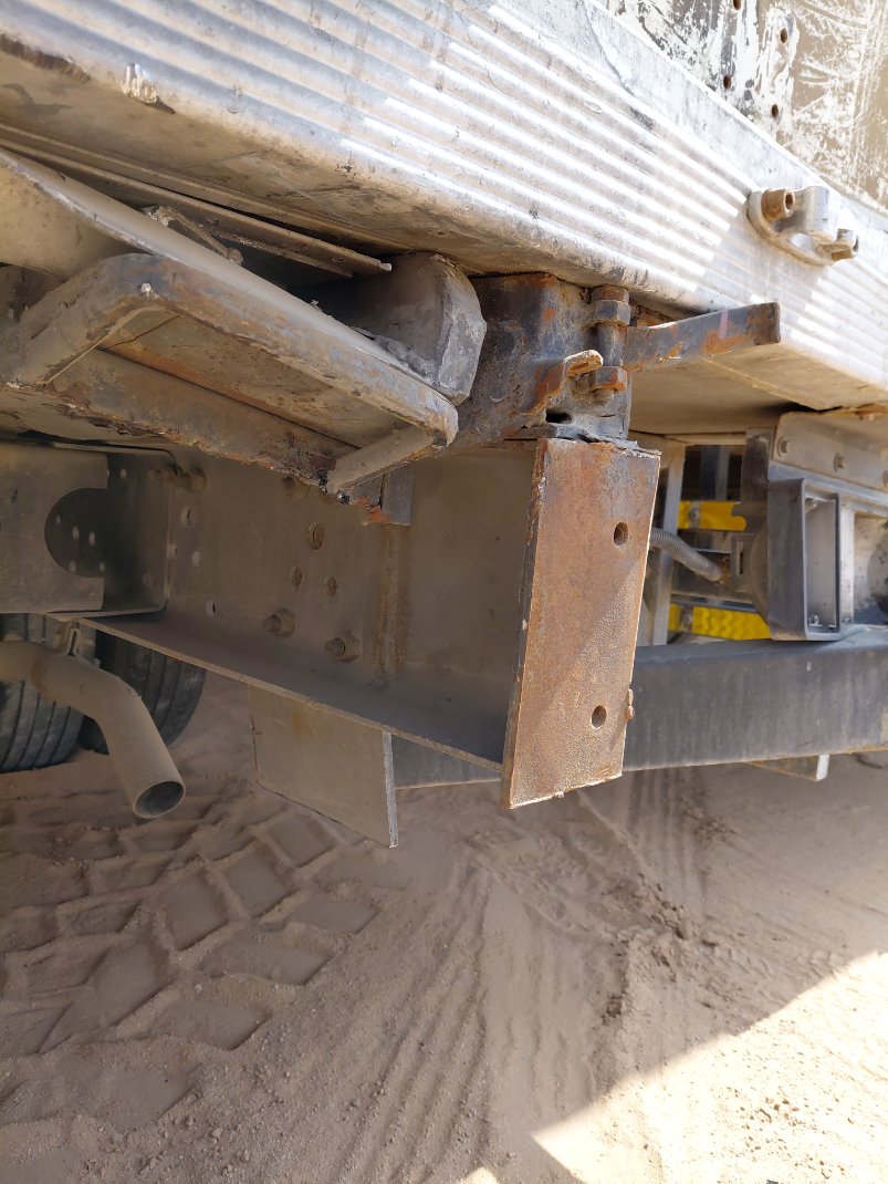 ايسوزو ريوارد ان بي بكب نصف نقل - حمولة المركبة 3 طن 2014 image