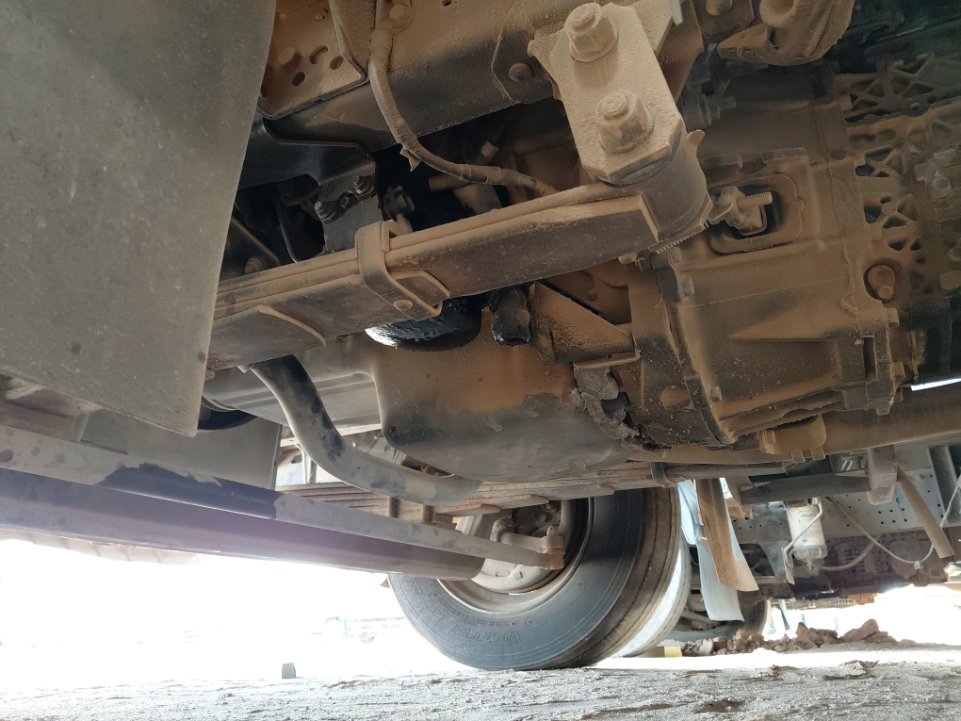 ايسوزو ريوارد ان بي بكب نصف نقل - حمولة المركبة 3 طن 2014 image