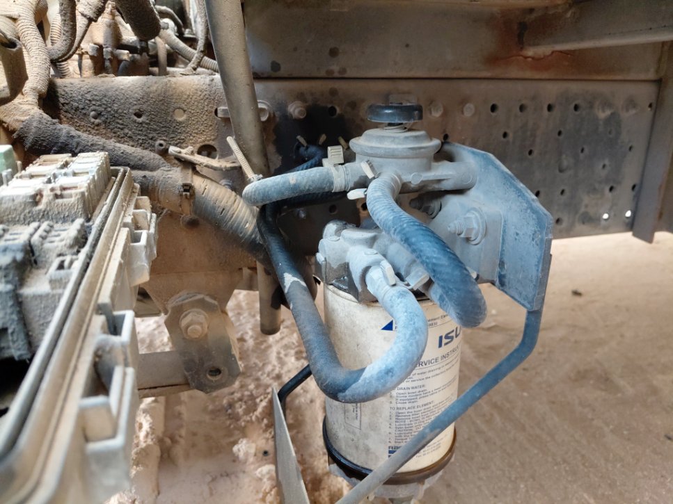 ايسوزو ريوارد ان بي بكب نصف نقل - حمولة المركبة 3 طن 2013 image