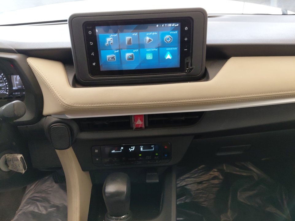 تويوتا يارس Y 2024 image