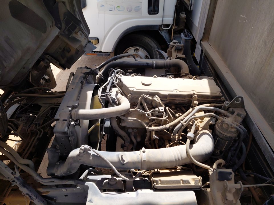 ايسوزو ريوارد ان بي بكب نصف نقل - حمولة المركبة 3 طن 2014 image