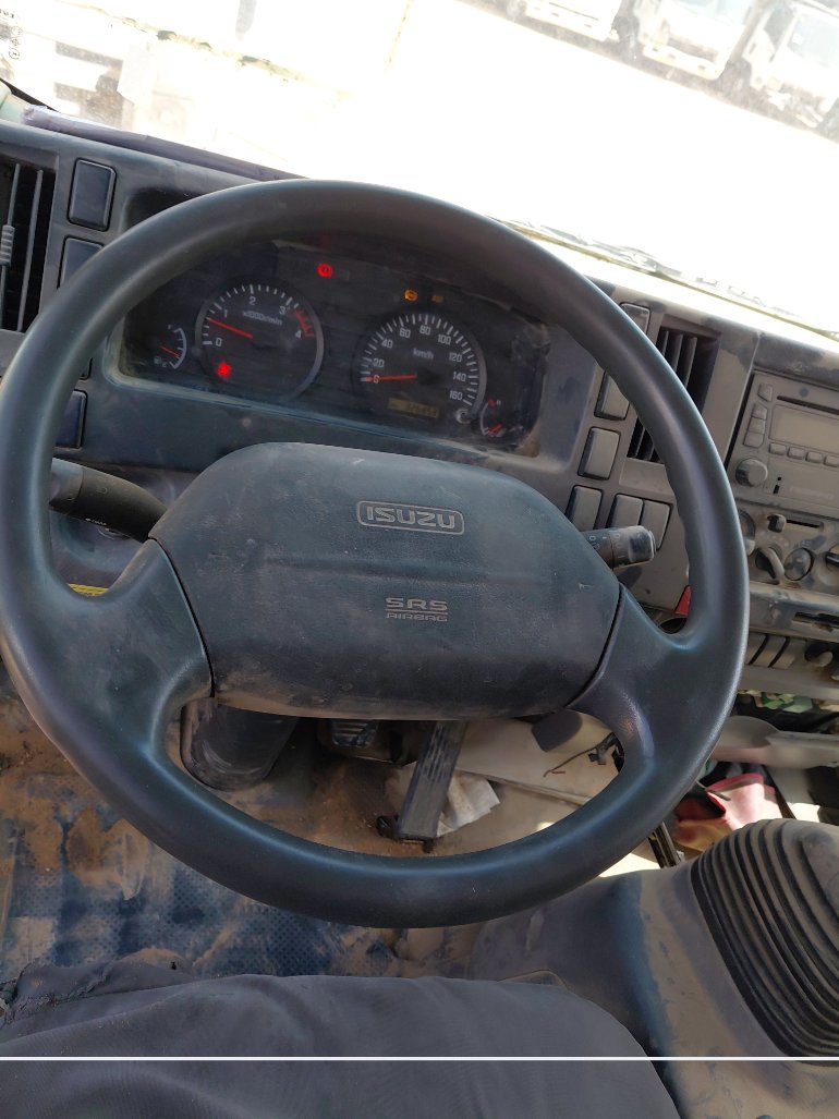 ايسوزو ريوارد ان بي بكب نصف نقل - حمولة المركبة 3 طن 2014 image