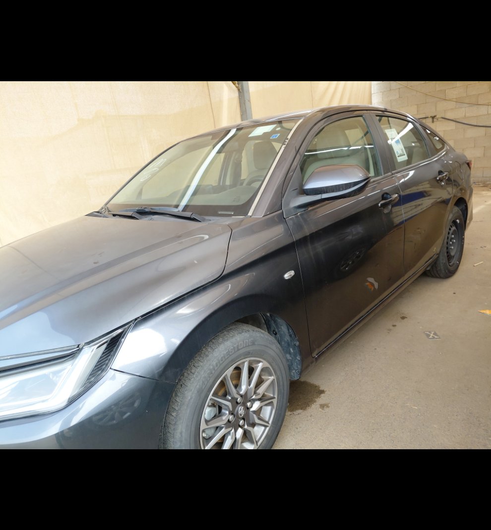 تويوتا يارس Y 2024 image