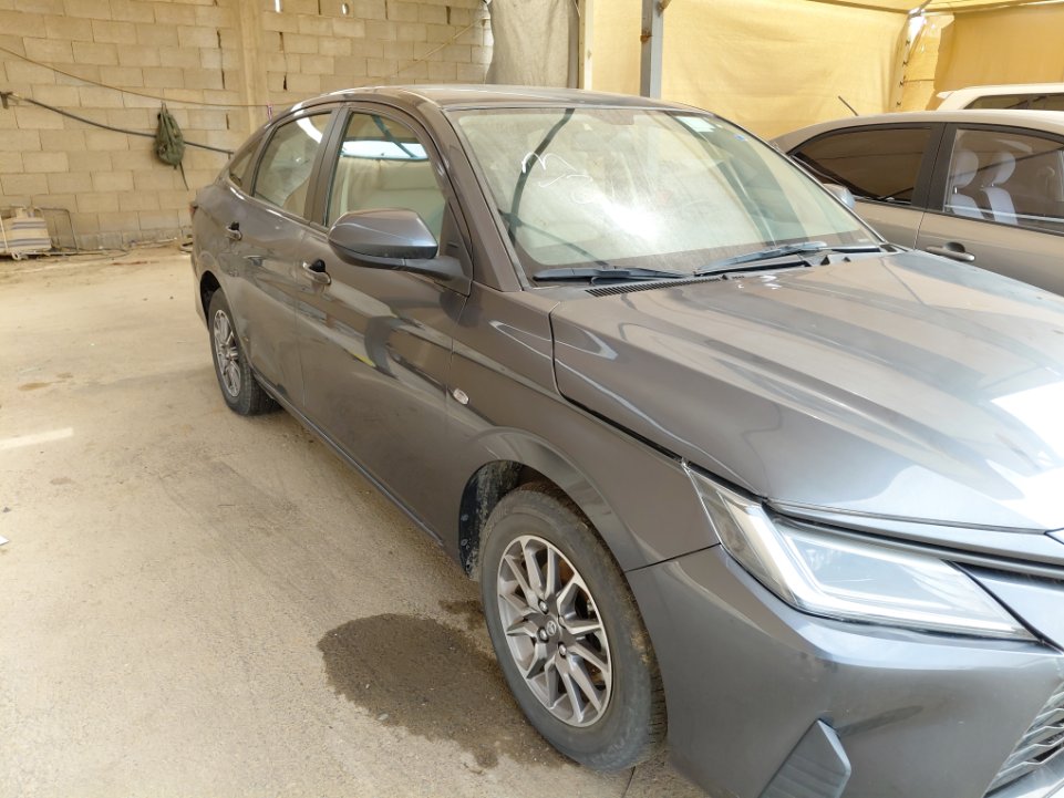 تويوتا يارس Y 2024 image